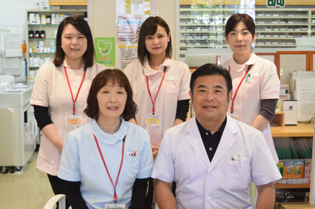 フジカワ調剤薬局のスタッフ